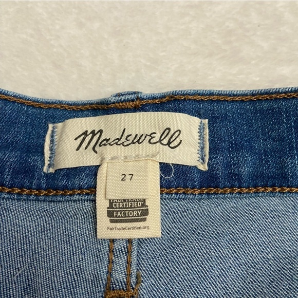 Madewell Roadtripper Jean Shorts in Pollard Wash 28434 - Picture 3 of 8